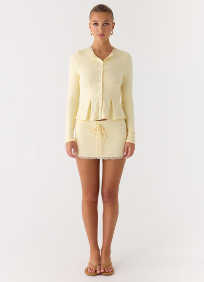 Get No Sleep Mini Skort - Butter Yellow